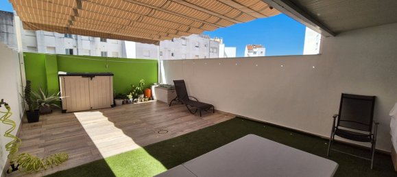 Apartamento de 2 dormitorios en Badajoz, Spain No. 168947 2