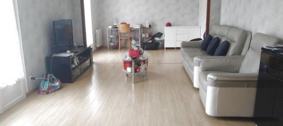 Casa T4 em Arconnay, France N.º 300711 2