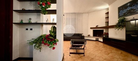 6 rooms Villa in Lombardy, Italy No. 261335 7