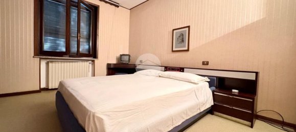 6 rooms Villa in Lombardy, Italy No. 261335 26