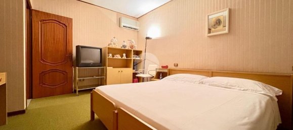 6 rooms Villa in Lombardy, Italy No. 261335 20