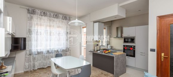 2غرفة شقة في Sant'Albano Stura, Italy رقم 49741 4