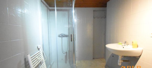 3 bedrooms House in Courtenay, France No. 86697 12