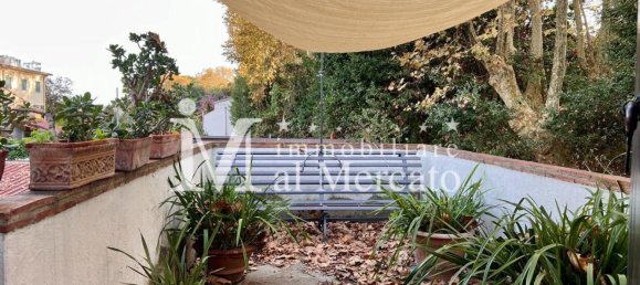 4 bedrooms House in Viareggio, Italy No. 39663 2