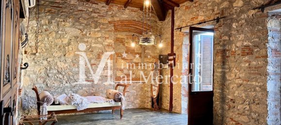 4 bedrooms House in Viareggio, Italy No. 39663 19