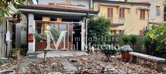 4 bedrooms House in Viareggio, Italy No. 39663 23