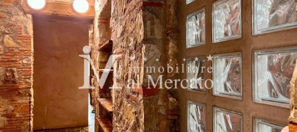 4 bedrooms House in Viareggio, Italy No. 39663 39