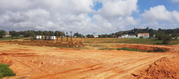  Land in Ferreiras, Portugal No. 52057 3