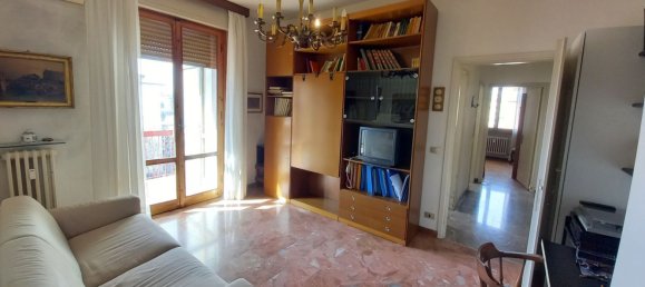 Apartamento de 6 habitaciónes en Florence, Italy No. 211394 23
