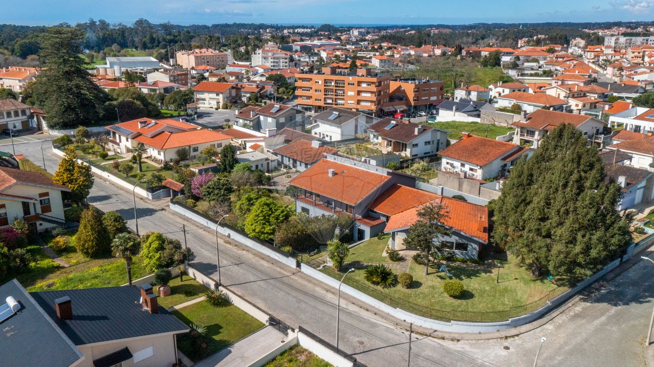 7 Schlafzimmer Haus in Pacos de Brandao, Portugal, Nr. 165420
