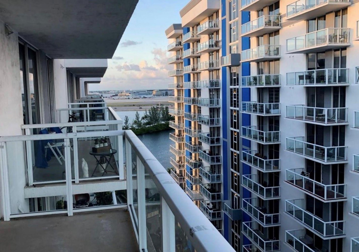 2 dormitorios propiedad comercial en venta en Miami, Miami-Dade, Florida, USA № 614040
