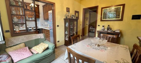 2 bedrooms Apartment in Avezzano, Italy No. 28732 2