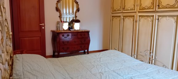 5 bedrooms Apartment in Rome, Italy No. 377774 8