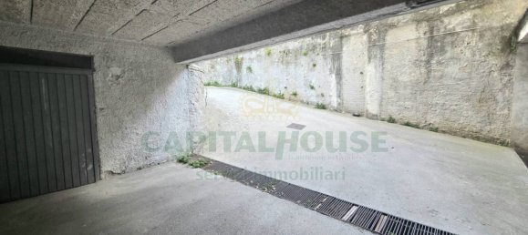 Garaje en San Nicola la Strada, Italy 19 m² No. 262737 7