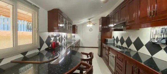 Café/restaurante de 3 dormitorios en Pattaya, Thailand No. 11320 5