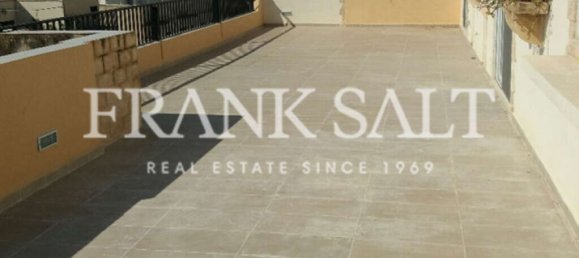 3 غرف نوم بانتهاوس في Saint Paul's Bay, Malta رقم 4037 2