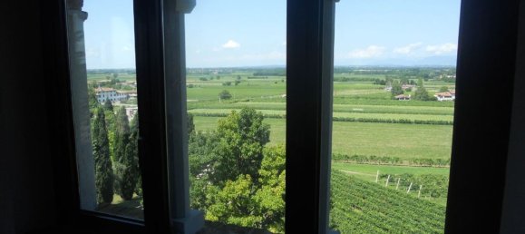 18غرفة فيلا في Udine, Italy رقم 81600 21