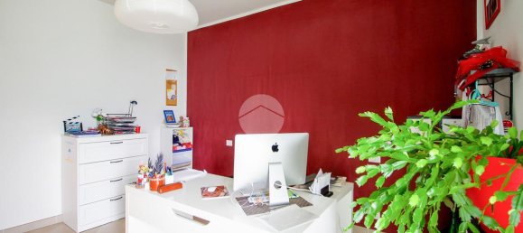 3غرفة شقة في L'Aquila, Italy رقم 14888 21