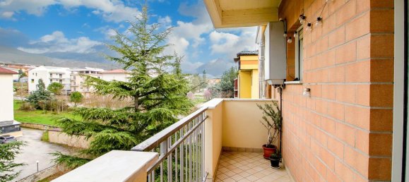 3غرفة شقة في L'Aquila, Italy رقم 14888 15