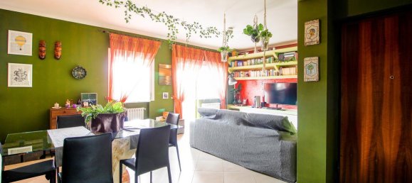 3غرفة شقة في L'Aquila, Italy رقم 14888 2