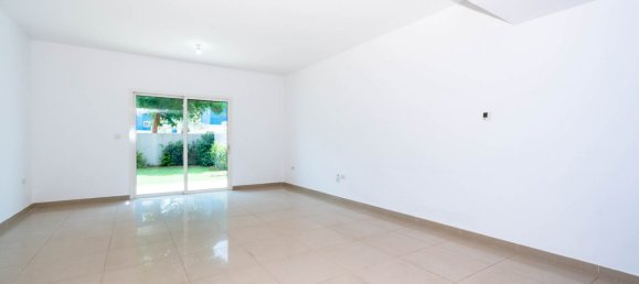 3 chambres Villa à Al Reef, UAE No. 949 5