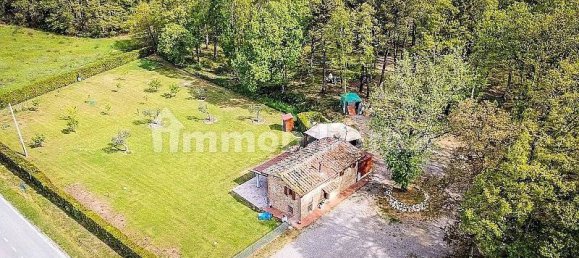 2 bedrooms House in Montaione, Italy No. 80571 26