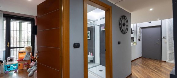 4 rooms Apartment in Turin, Italy No. 234953 31