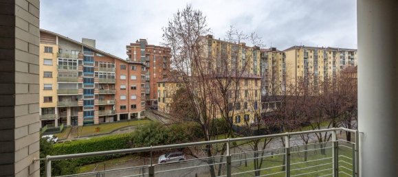 4 rooms Apartment in Turin, Italy No. 234953 6