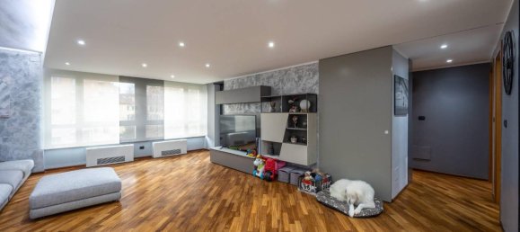 4 rooms Apartment in Turin, Italy No. 234953 5