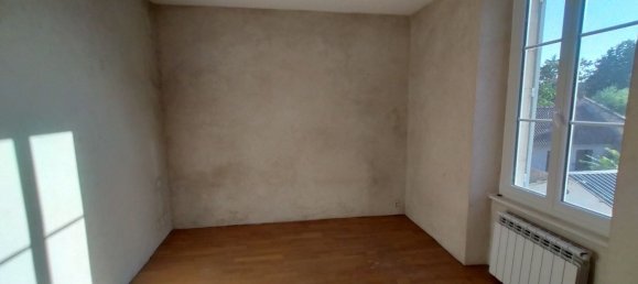 2 Schlafzimmer Haus in Reuilly, France, Nr. 86796 8