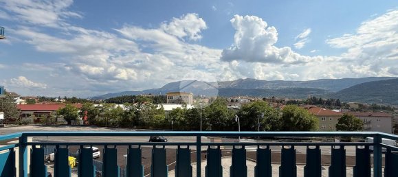 Apartamento T3 em L'Aquila, Italy N.º 320775 26