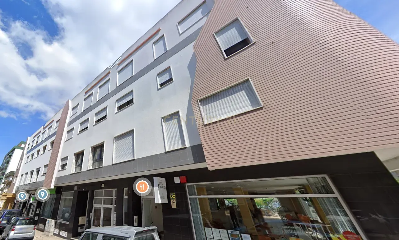 2 غرف نوم شقة في Barreiro, Portugal رقم 155157