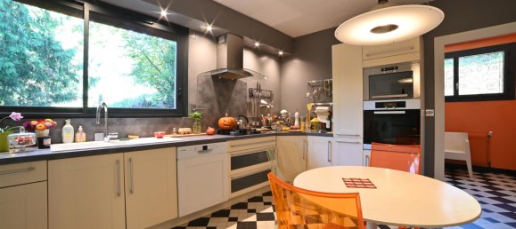 5 Schlafzimmer Haus in Vienne, France, Nr. 361801 2