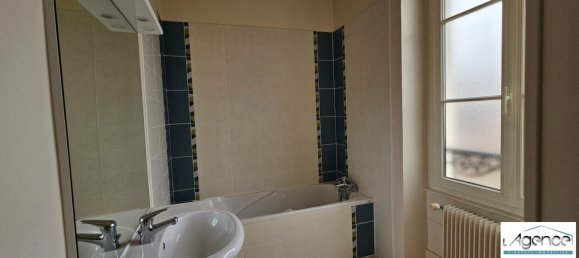 3 chambres Maison de ville à Châteaudun, France No. 98153 18