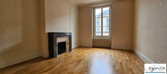 3 chambres Maison de ville à Châteaudun, France No. 98153 17