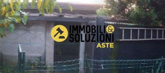 Casa de 6 habitaciónes en Gazzada Schianno, Italy No. 15394 6