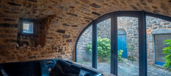 6 bedrooms House in Rosieres, France No. 303048 4