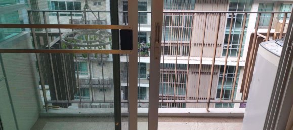 Apartamento com 1 quarto em condomínio em Watthana, Thailand N.º 9448 5