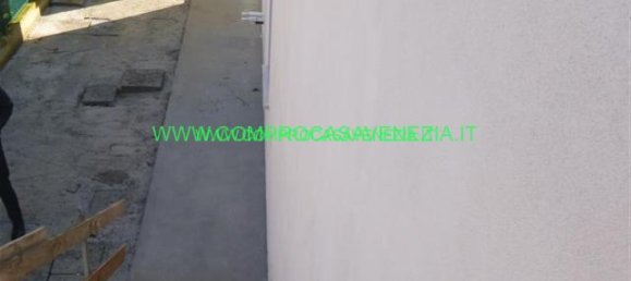 3 rooms Apartment in Venice, Italy No. 5650 35
