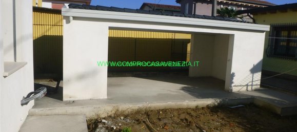 3 rooms Apartment in Venice, Italy No. 5650 20