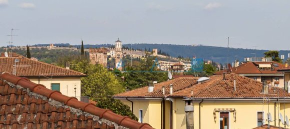 2 bedrooms Apartment in Verona, Italy No. 347250 7