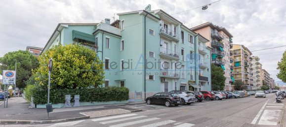 2 bedrooms Apartment in Verona, Italy No. 347250 11
