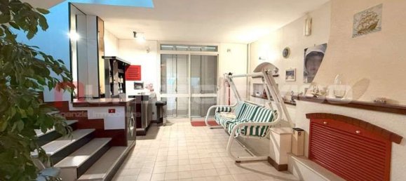 Villa de 5 habitaciónes en Manfredonia, Italy No. 268096 10
