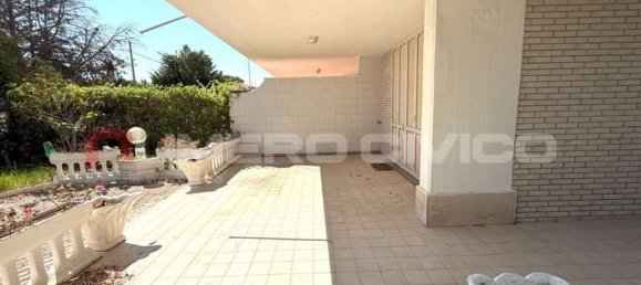 Villa de 5 habitaciónes en Manfredonia, Italy No. 268096 4