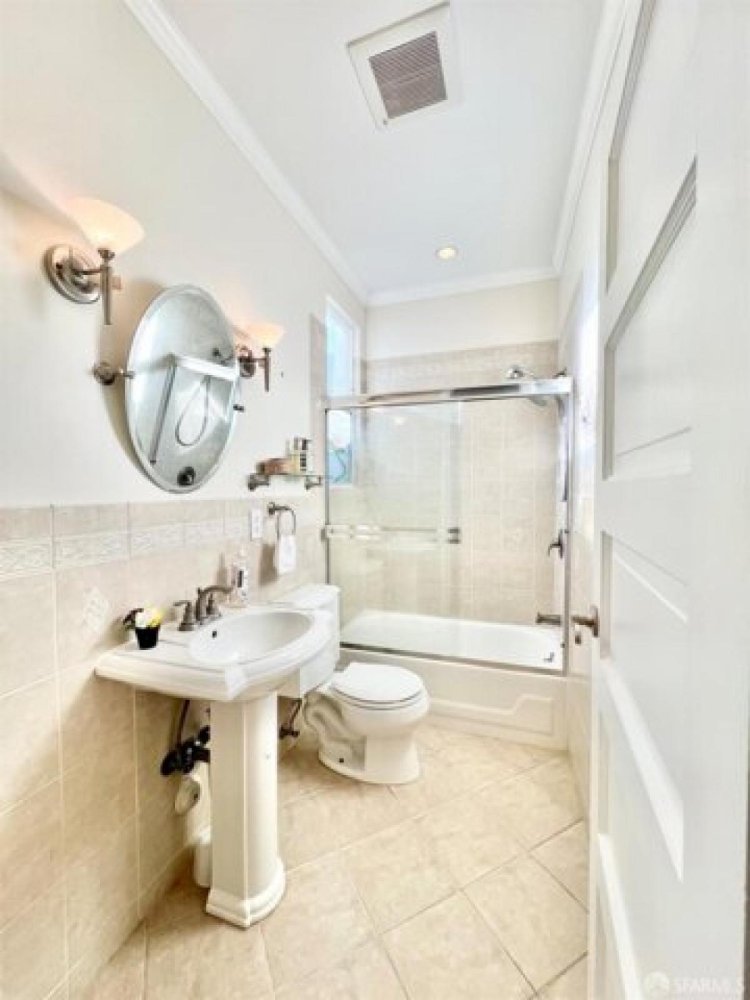 Дом с 3 спальнями в Дейли Сити, США № 397595