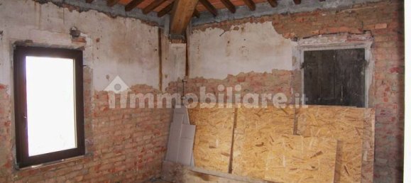 Дом с 2 спальнями в Фояно делла Кьяна, Италия № 228405 7