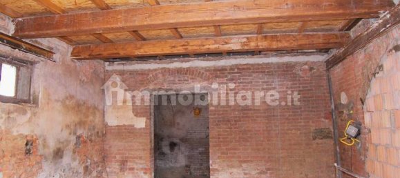 Дом с 2 спальнями в Фояно делла Кьяна, Италия № 228405 3