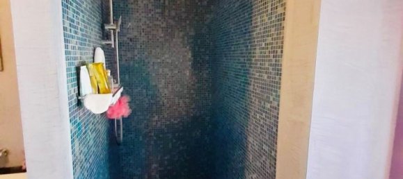 5 rooms Apartment in Campi Bisenzio, Italy No. 125262 18