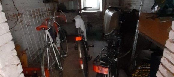 5 rooms Apartment in Campi Bisenzio, Italy No. 125262 31