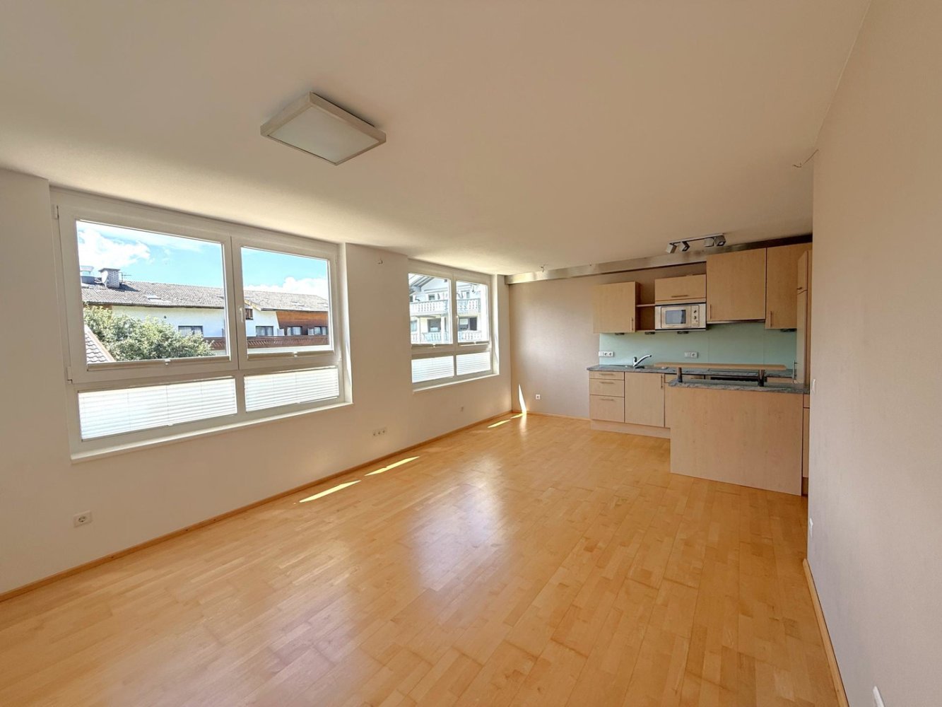 3غرفة شقة في Gotzens, Austria رقم 227500